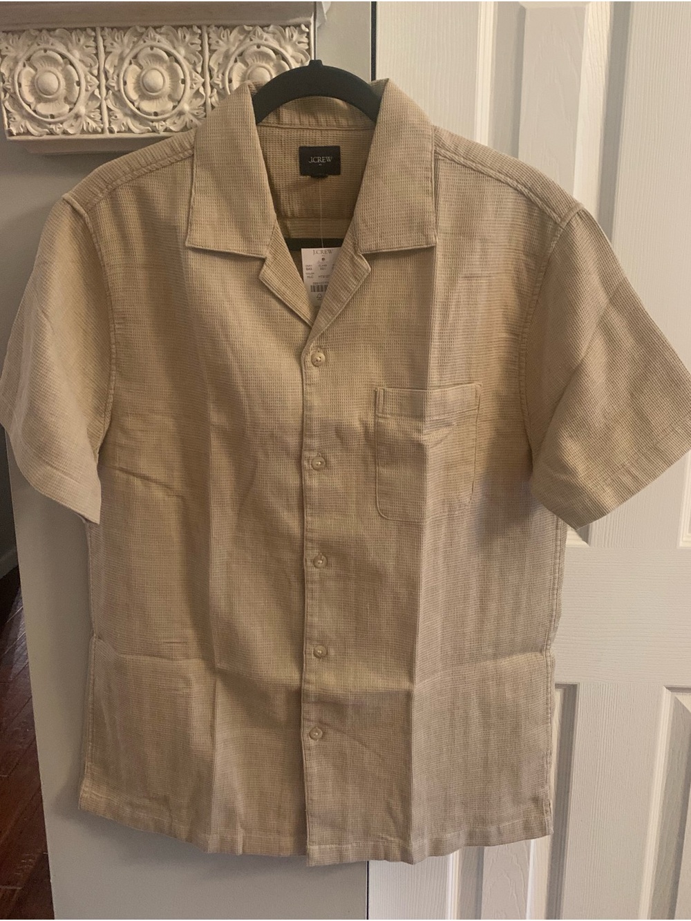 J. Crew Short-sleeve waffle dobby camp shirt NWT - M